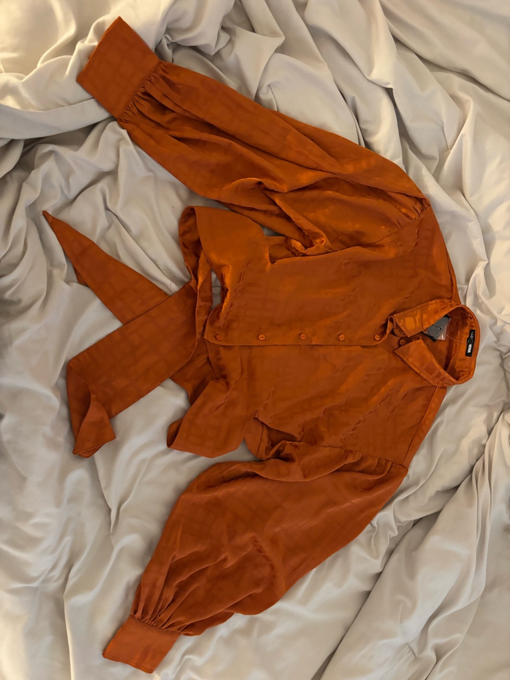 Fashionnova satin orange top,